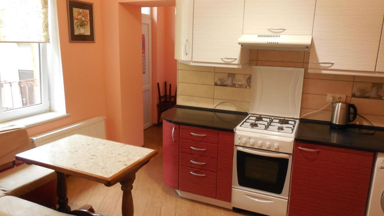 2 Room Apartment Near Opera House Λβιβ Εξωτερικό φωτογραφία